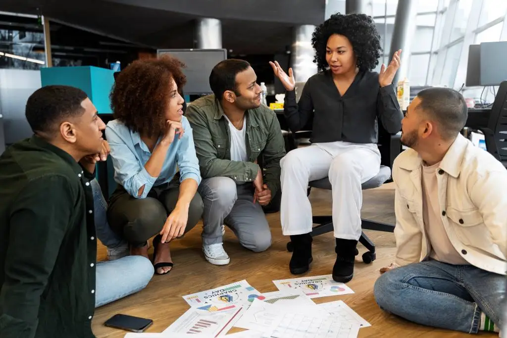 Collective investment programs for saving and growing money together